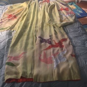 Kimono . Silk hand made from China.  Spectacular!